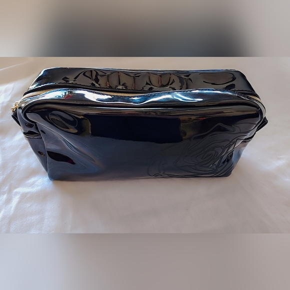 🖤✨ Lancôme Shiny Cosmetic Bag – NWOT ✨🖤 - Picture 4 of 11